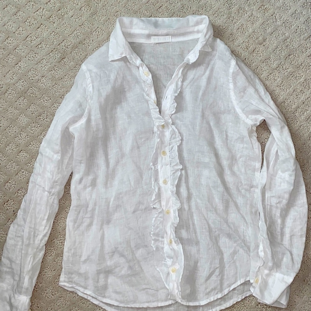 EUC—CP Shades white ruffle linen top in a size small